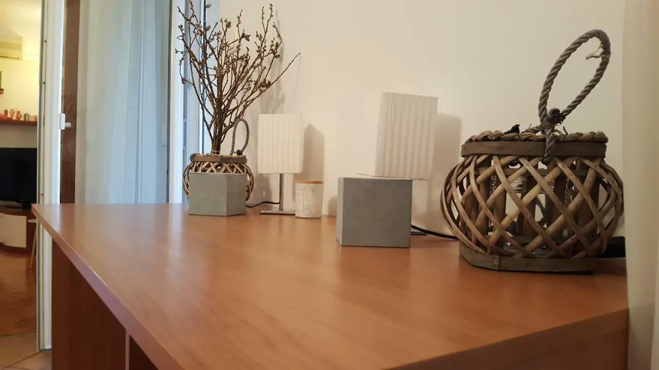 Apartment Antonija I Mateo, Apartment In The Center Of Split Rooms 0*,